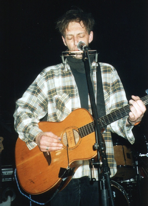 Reverend Schulzz am 27. Januar 2004 in Halle/Saale - Objekt 5 (Foto: Holger J. Schubert)